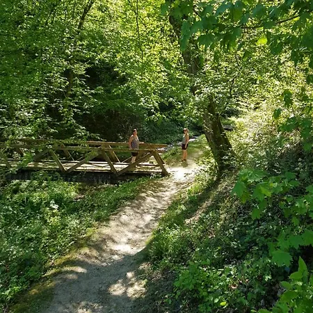 Maisonnette individuelle dans la vallée de la Meuse Сasa de vacaciones *